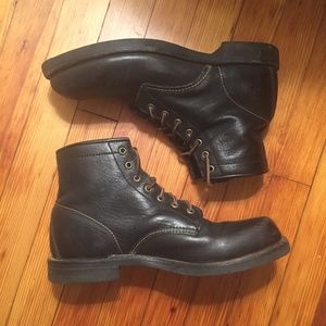 Frye Men’s Black Arkansas Mid-Lace Boots